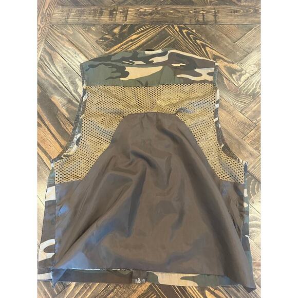 Game Winner Camo Hunting Outdoor Vest Men S/M Shooting Tackle Safari Pockets - Picture 3 of 8